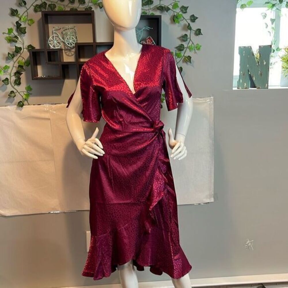 Cupshe All Over Print Boho Ruffle Hem wrap‎ V-Neck Midi Dress Size M RefCPS038